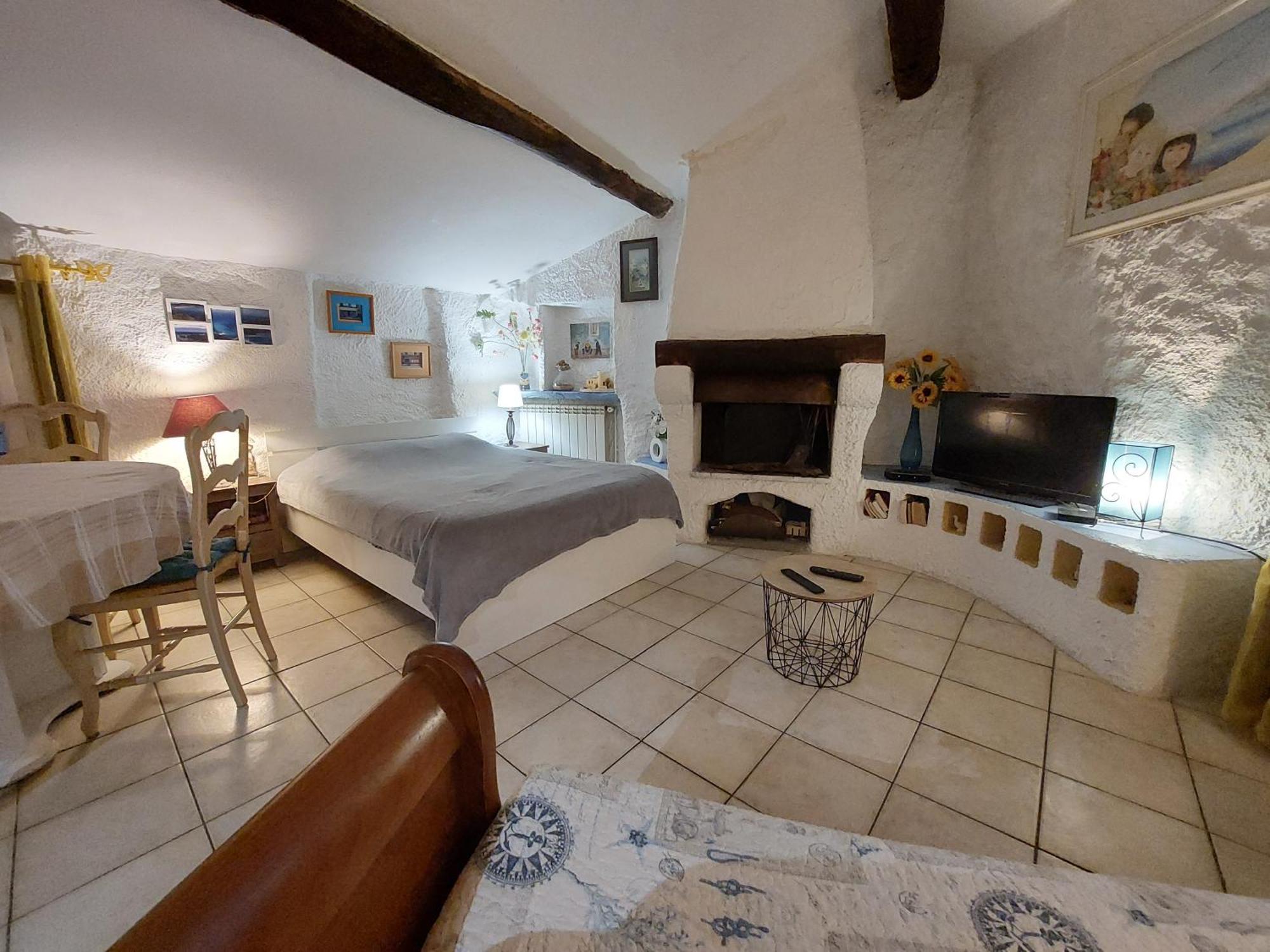 "Le Charme Provencal" - Studio 4 Couchages Classe 2 Etoiles - Axelle Loc'Appart 로르귀 외부 사진